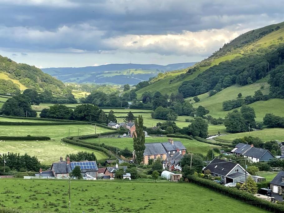 Y Felin Bed And Breakfast And Smallholding Caersws Luaran gambar